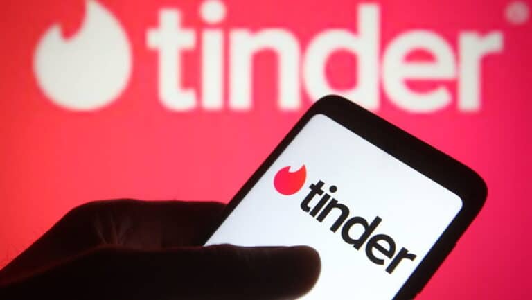 tinder video games