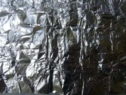 Wrap your wallet and keys in aluminum foil, here’s why it’s recommended and what it does